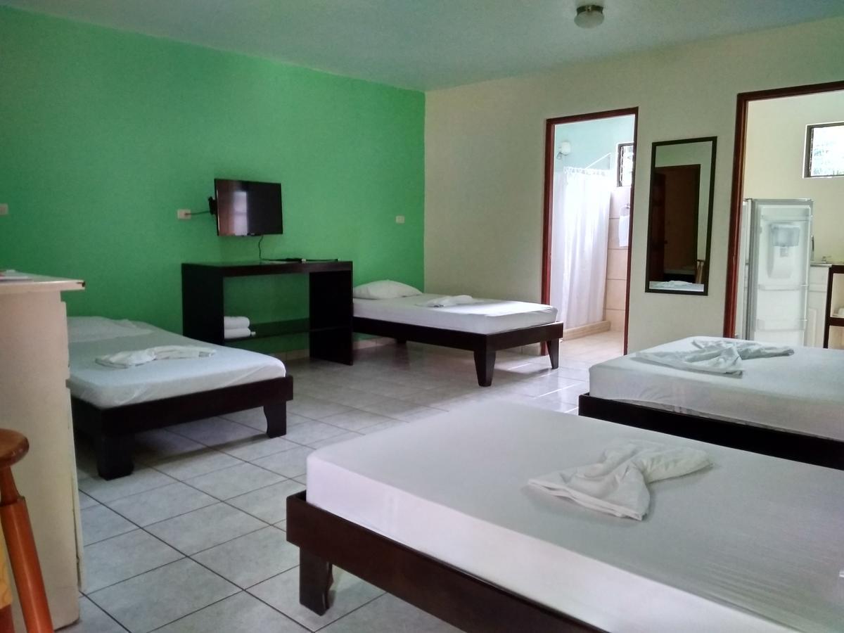 Hotel Alkamar Тамбор Екстериор снимка